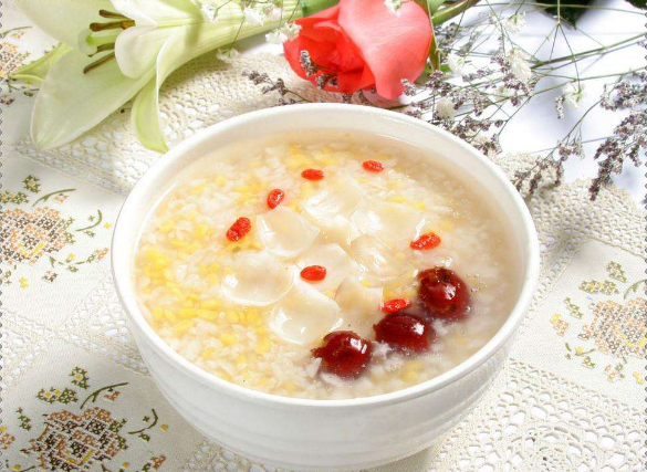 想要百歲？老人常吃這幾種養生食物讓你百歲不是夢